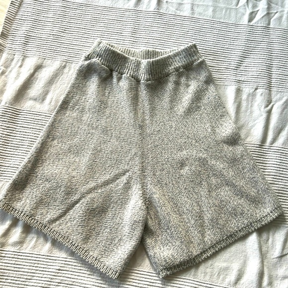 Baserange Pants - Baserange Maja Knit Shorts